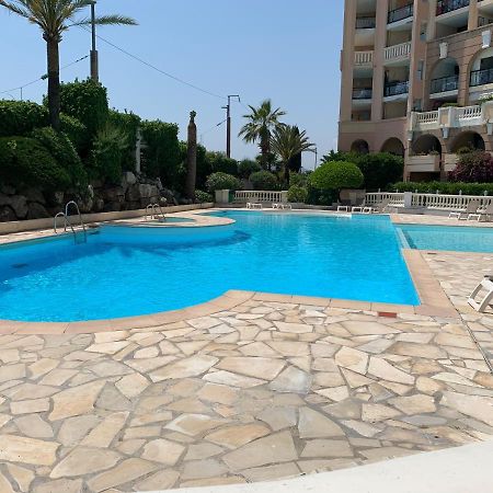 Le Palm Azur - Vue Mer Sur Les Iles De Lerins Cannes Luaran gambar