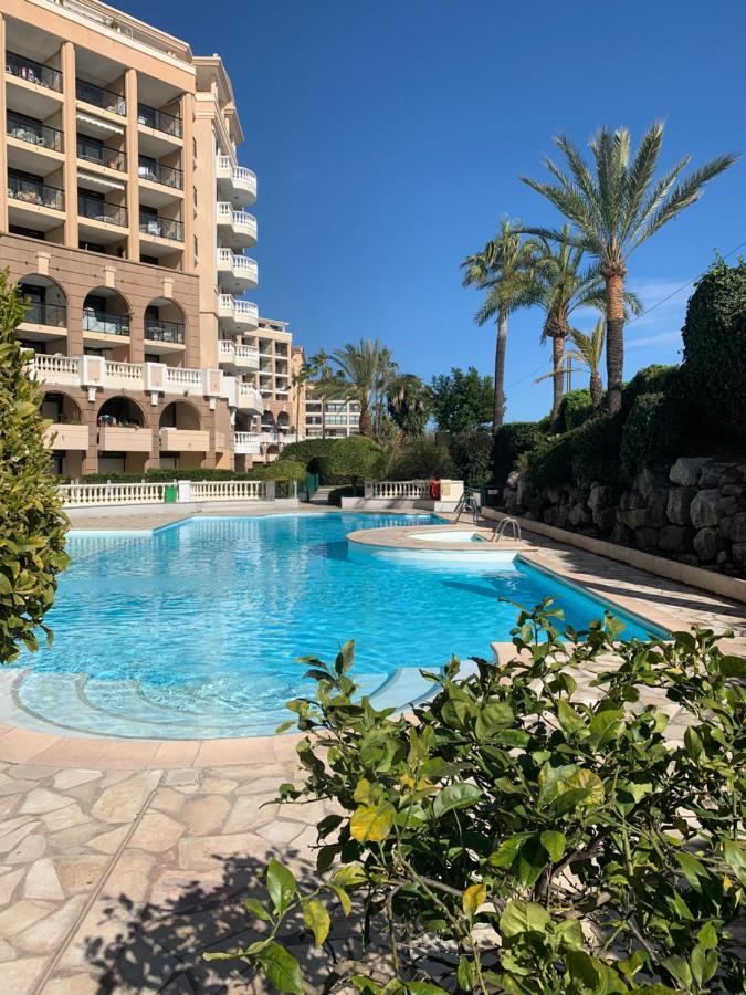 Le Palm Azur - Vue Mer Sur Les Iles De Lerins Cannes Luaran gambar